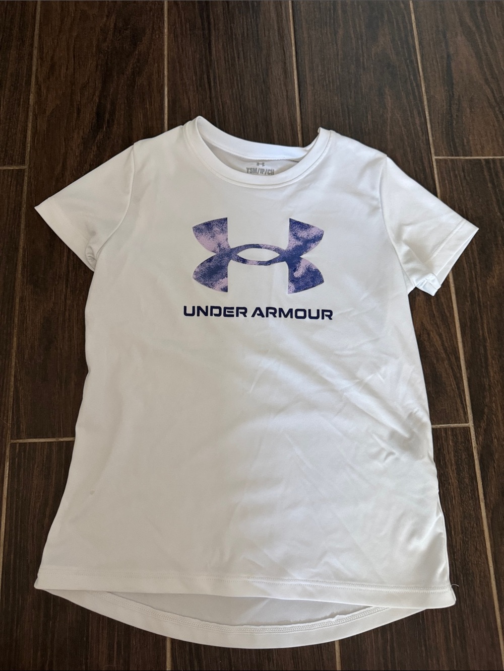 Girls youth small Under Armour White Short-Sleeve Tee with Purple Logo
